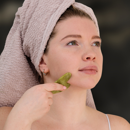 Face Sculpting Green Jade Gua Sha